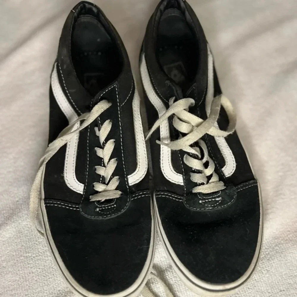 Youth Vans Size 7 - Picture 1 of 7